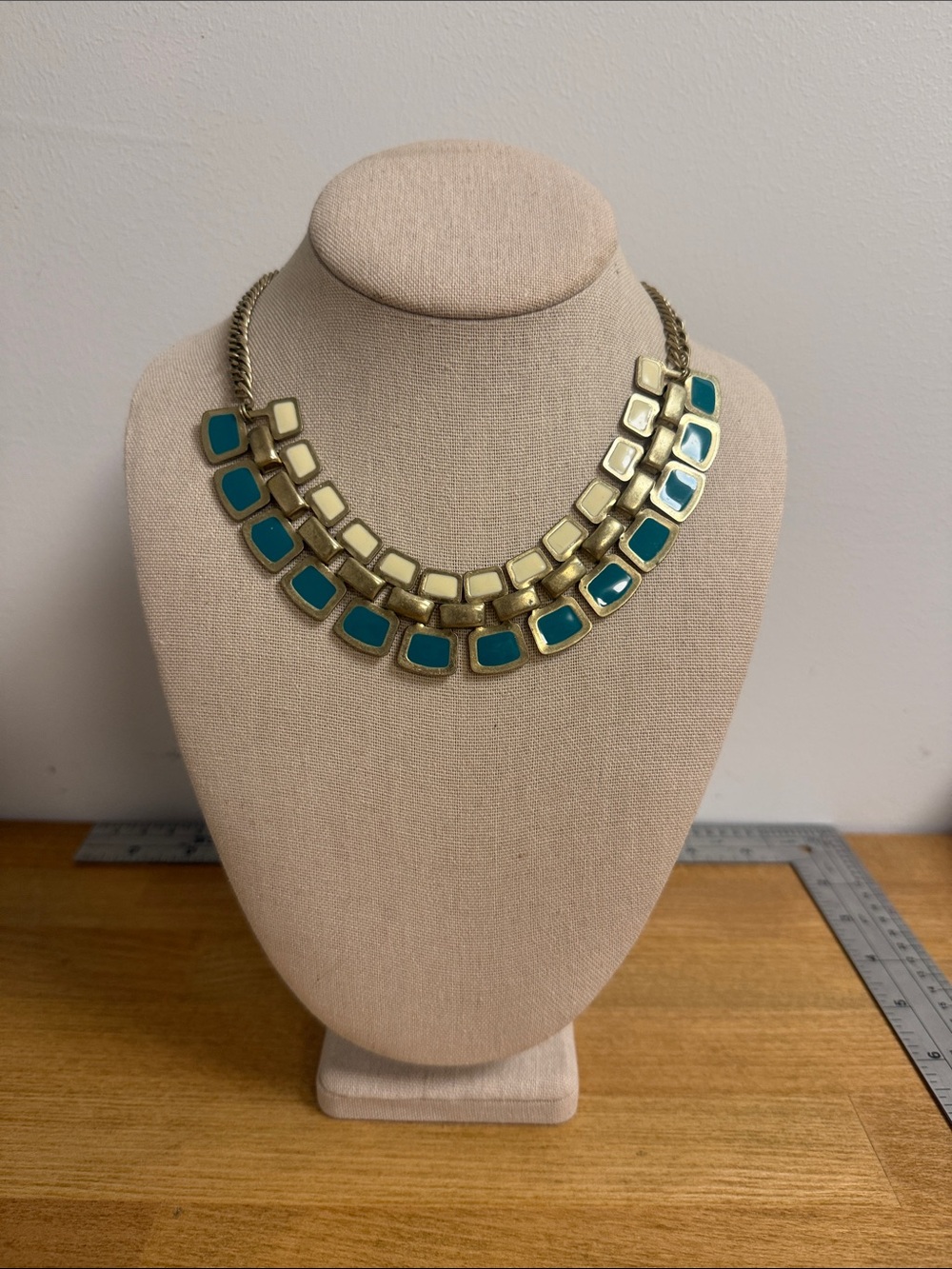 Gold tone vintage rectangle accent bib necklace cleopatra Egyptian costume
